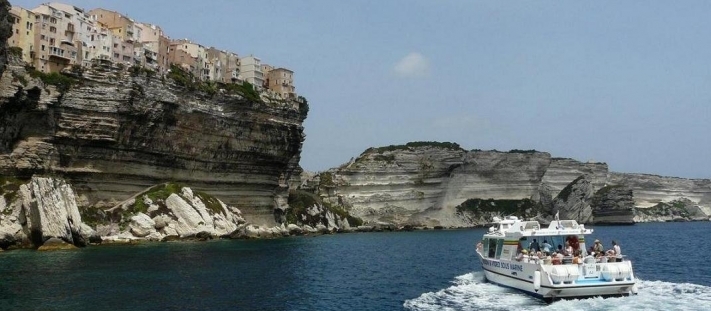 Présentation Gina Croisières Bateaux Présentation Gina Croisières Bateaux